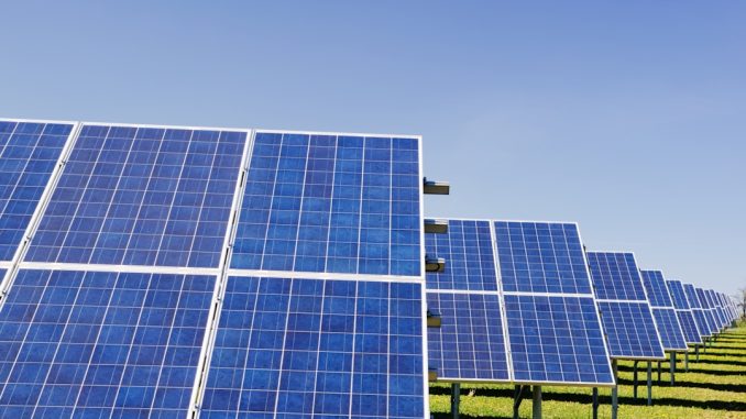 Fördelar med solceller för industrier illustration